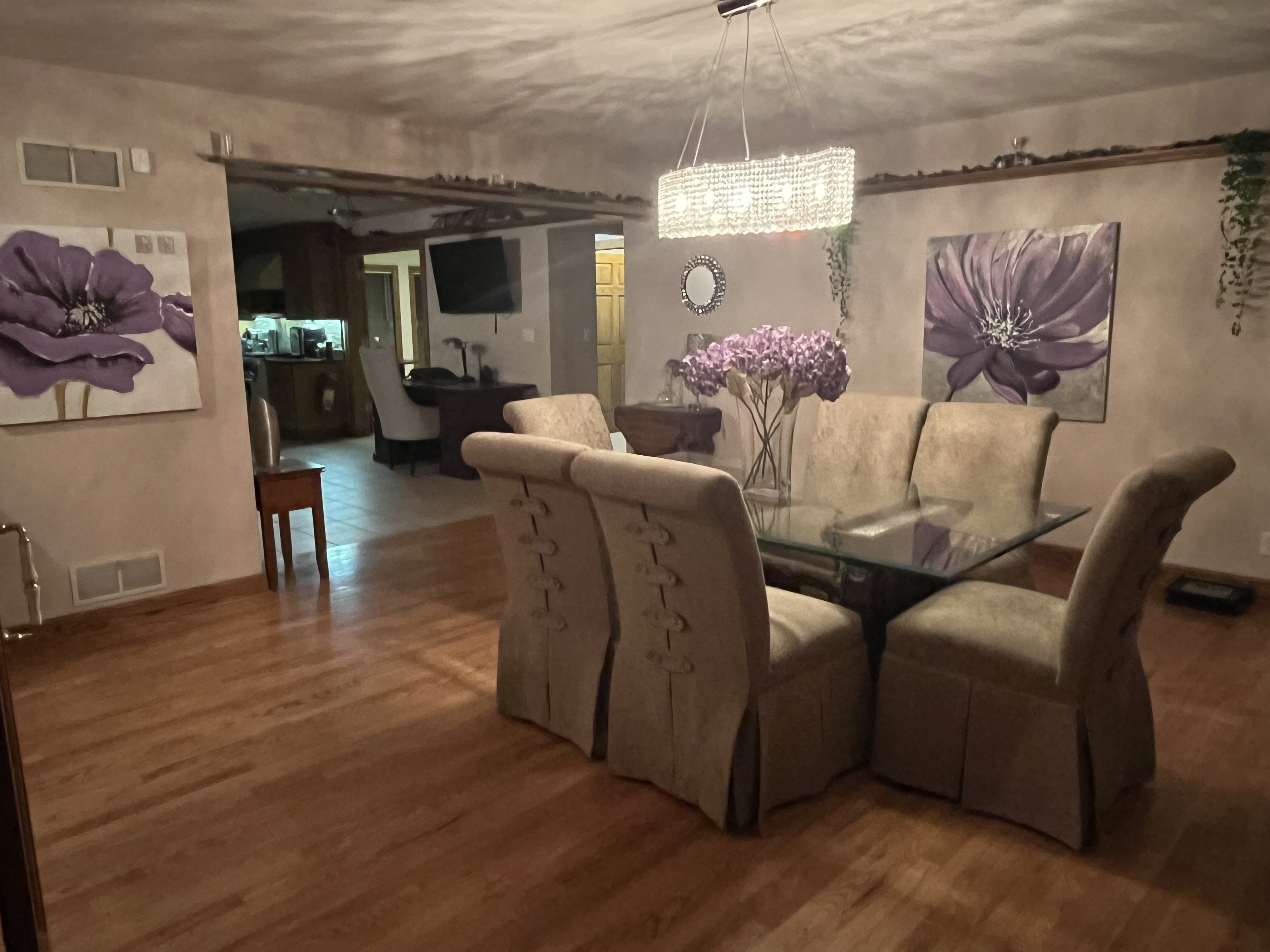 Thumbnail: Residence Dining Room